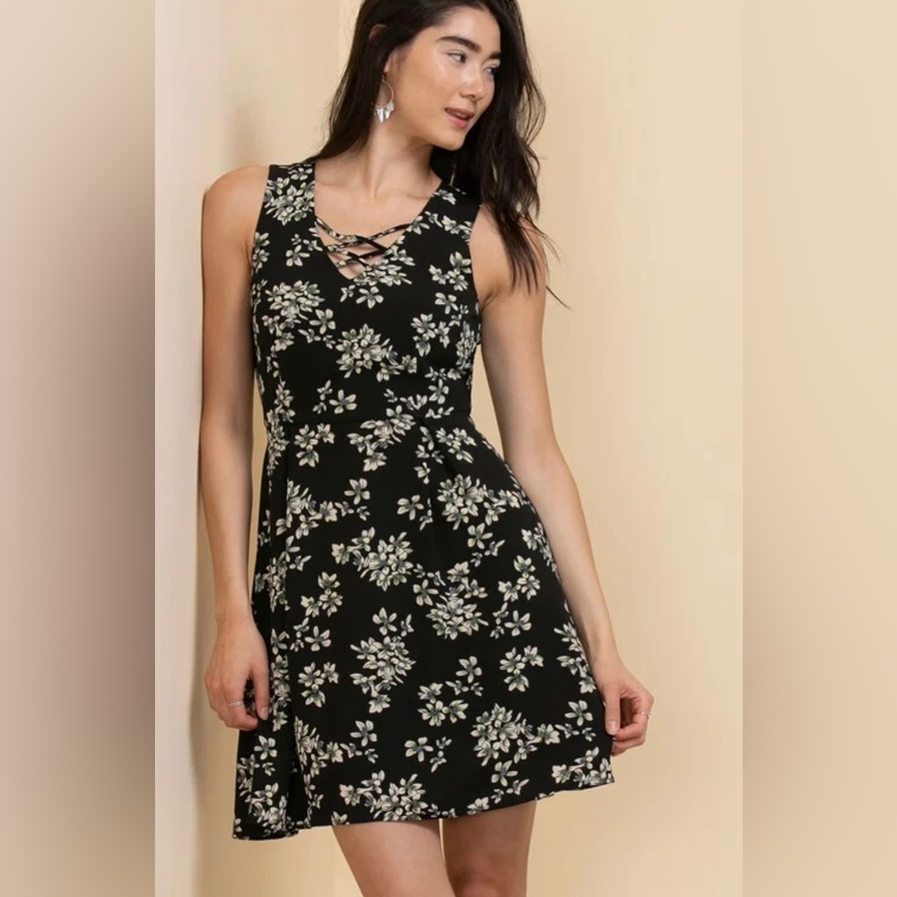 Ricki’s Tie-Back Dress with Criss-Cross Neck